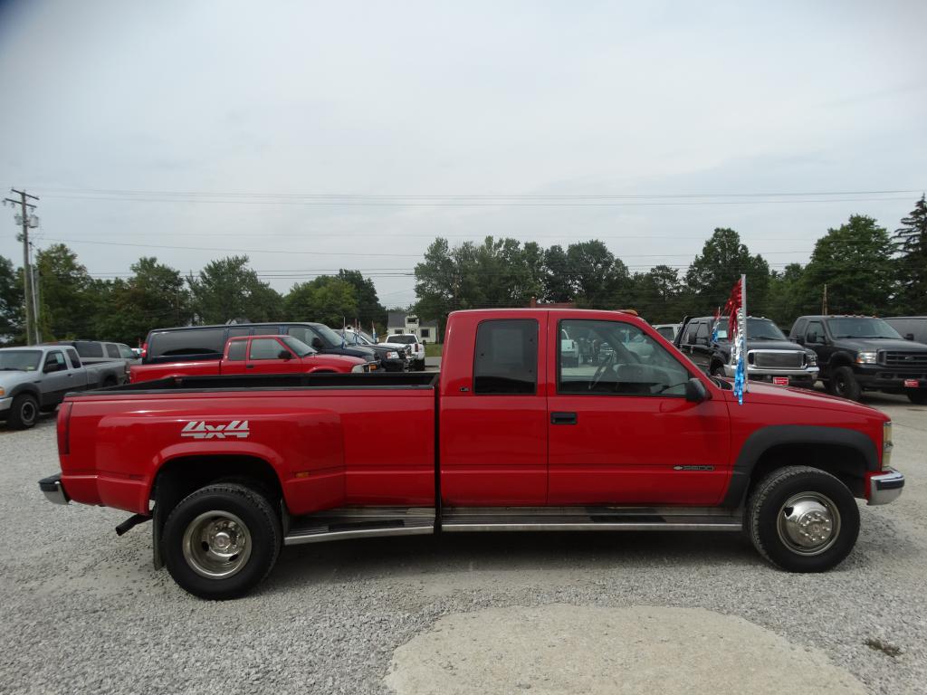 2000 CHEVROLET GMT400 3500 for sale in Medina, OH Southern Select