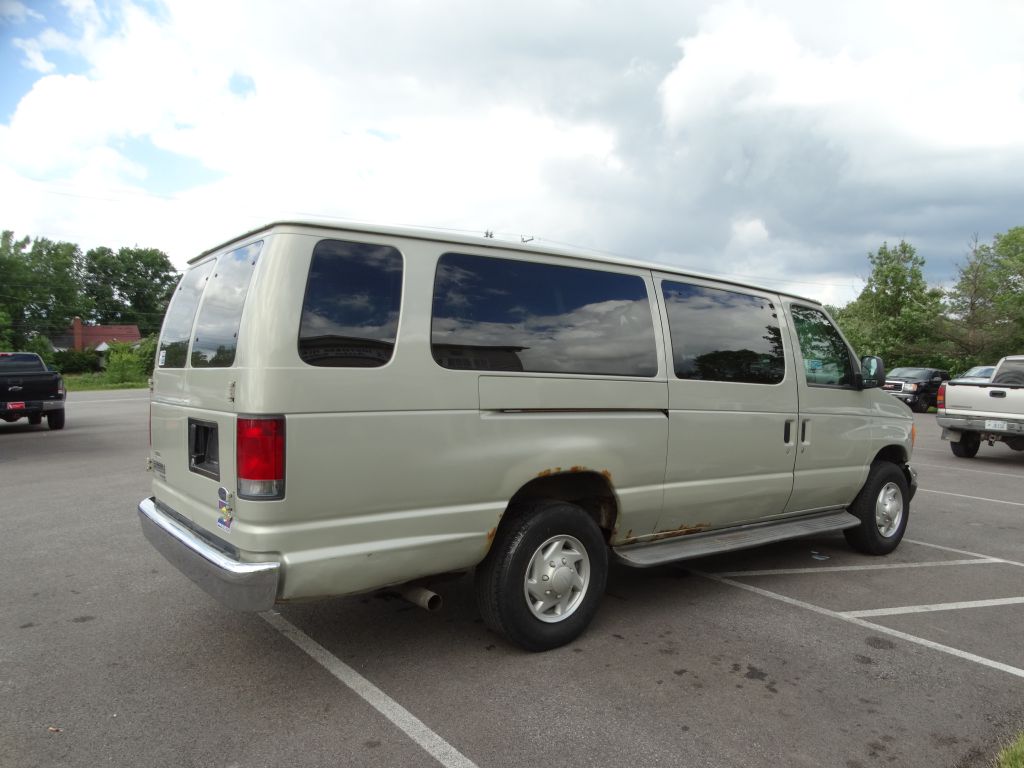 Ford econoline e350