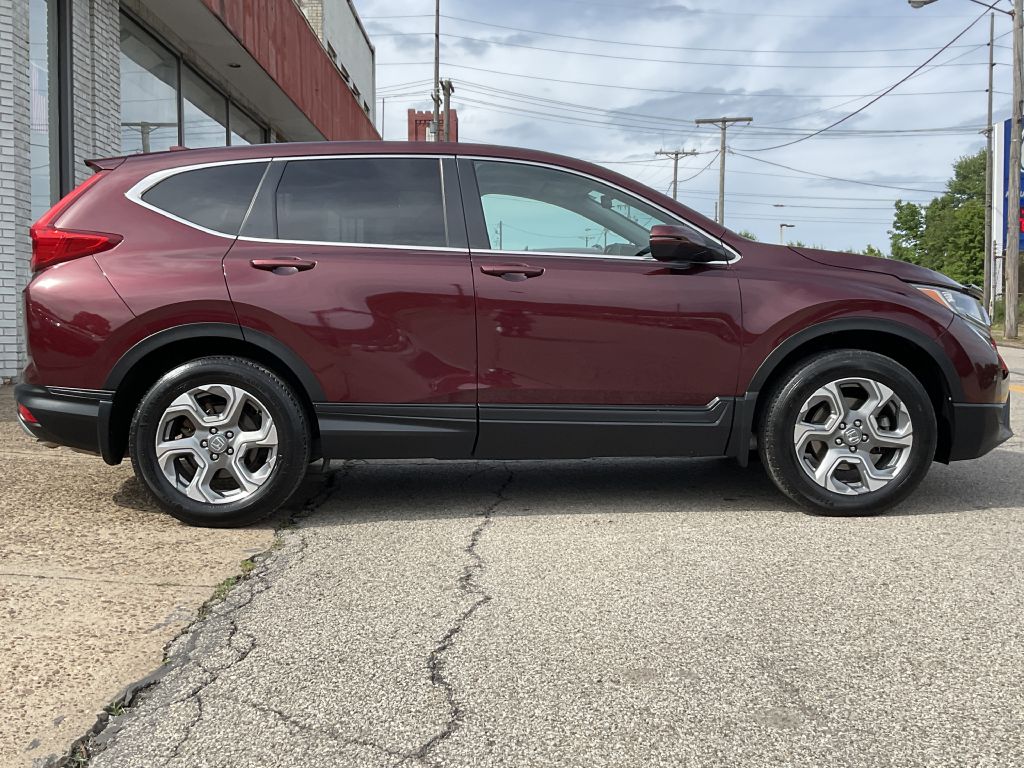 Photo 2 of this HONDA CR-V