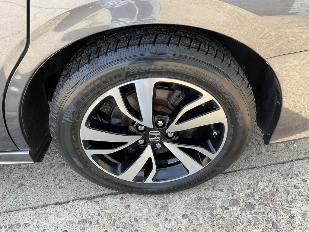 Photo 10 of this HONDA ODYSSEY