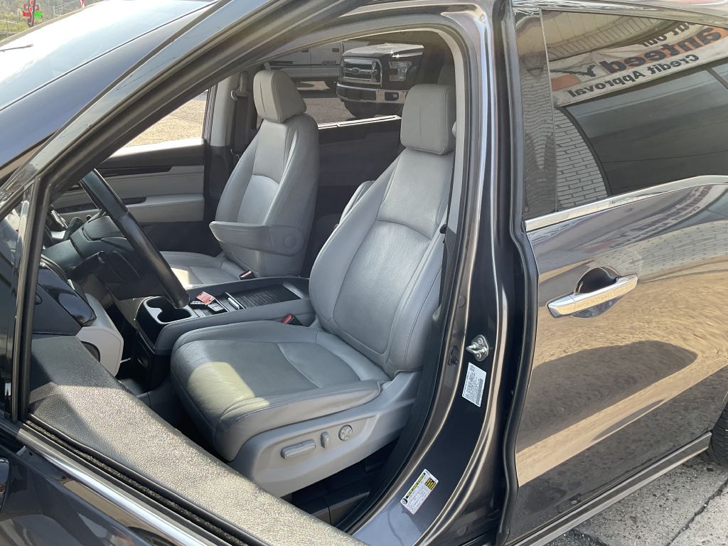 Photo 14 of this HONDA ODYSSEY