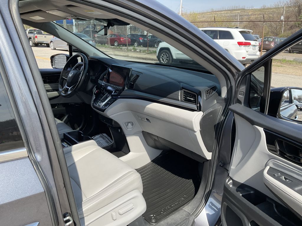 Photo 18 of this HONDA ODYSSEY