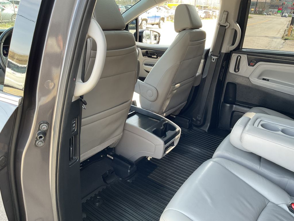 Photo 20 of this HONDA ODYSSEY