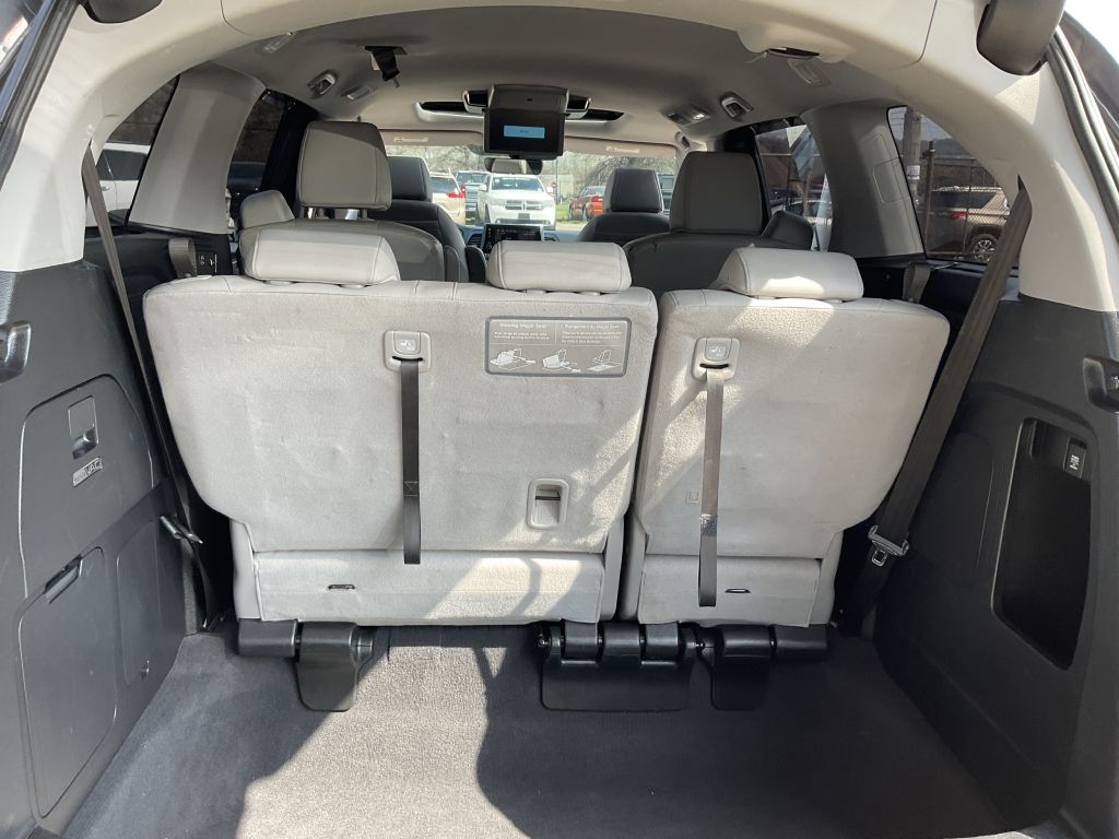 Photo 27 of this HONDA ODYSSEY