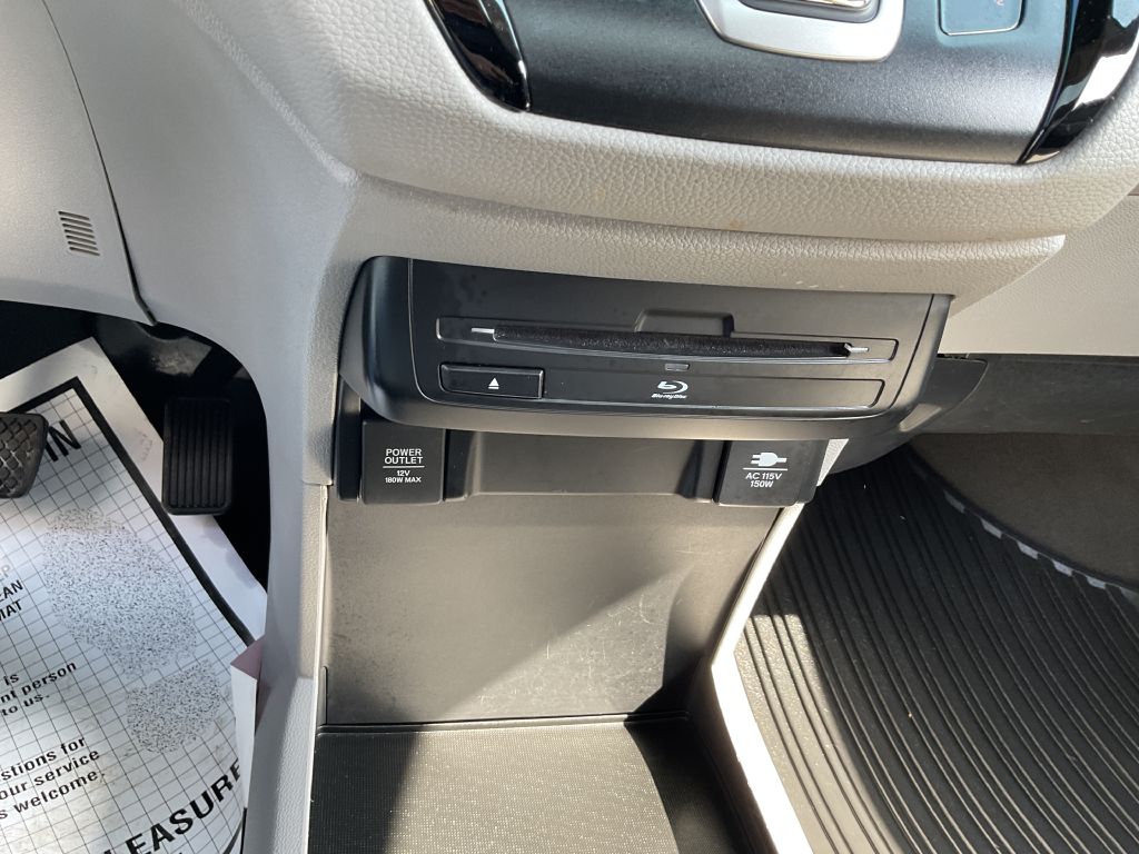 Photo 41 of this HONDA ODYSSEY