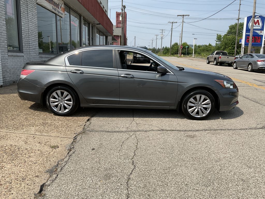 Photo 2 of this HONDA ACCORD