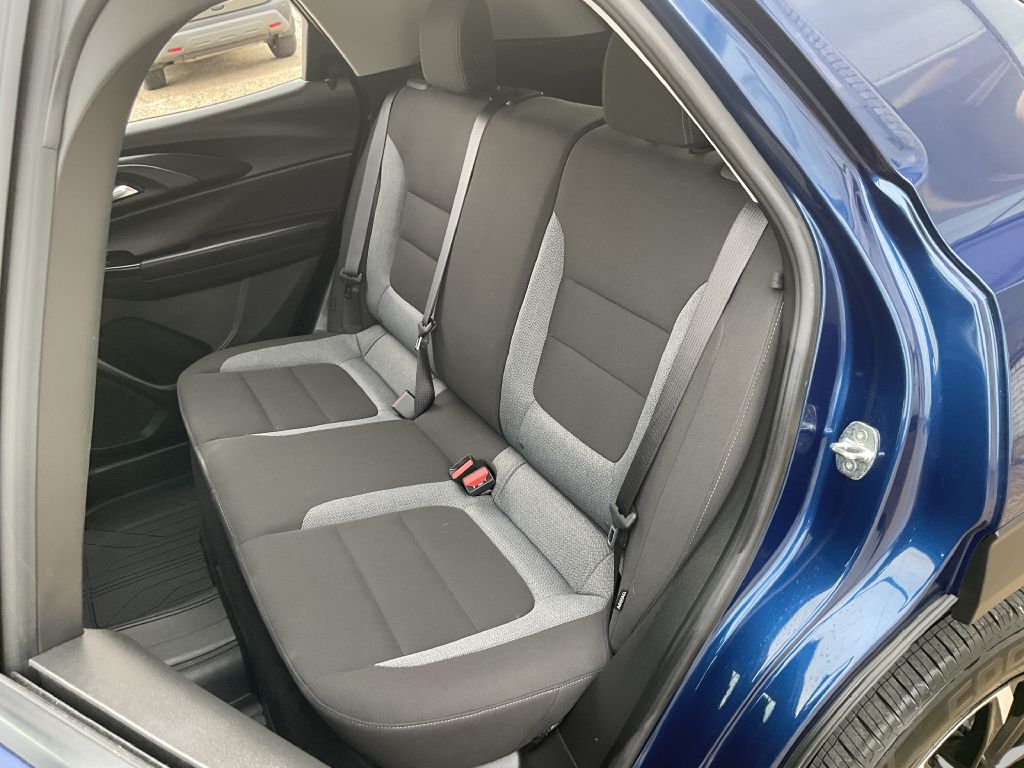 Photo 20 of this CHEVROLET TRAILBLAZER