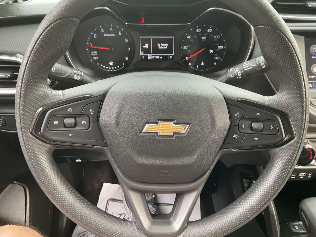 Photo 33 of this CHEVROLET TRAILBLAZER