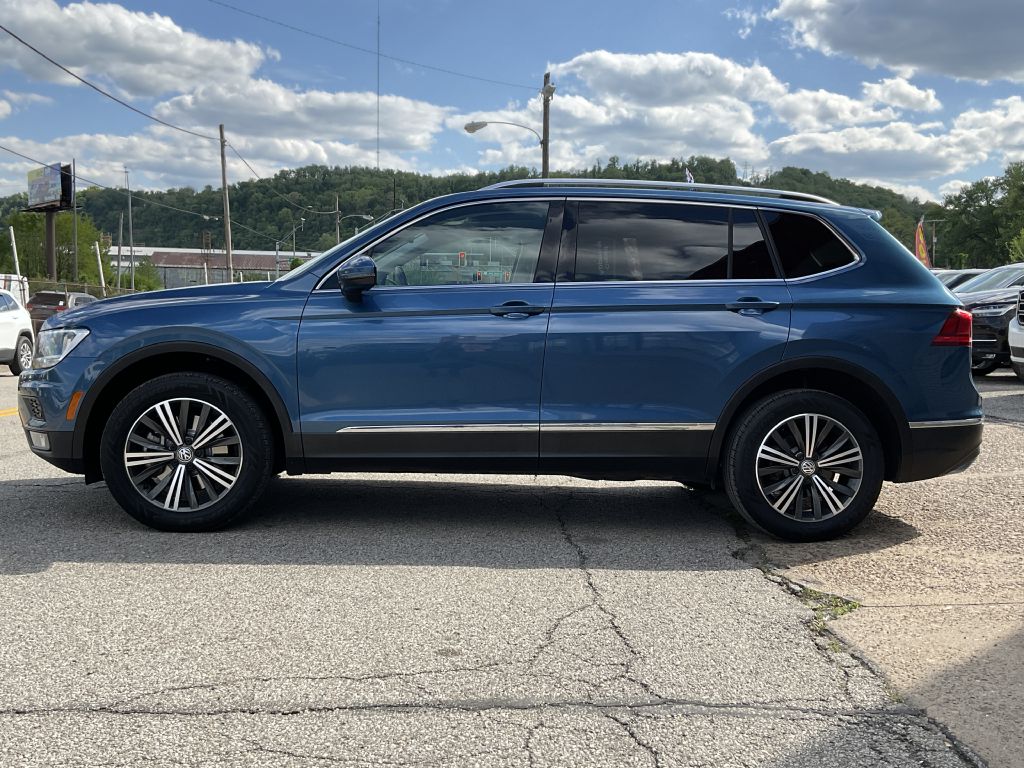 Photo 6 of this VOLKSWAGEN TIGUAN