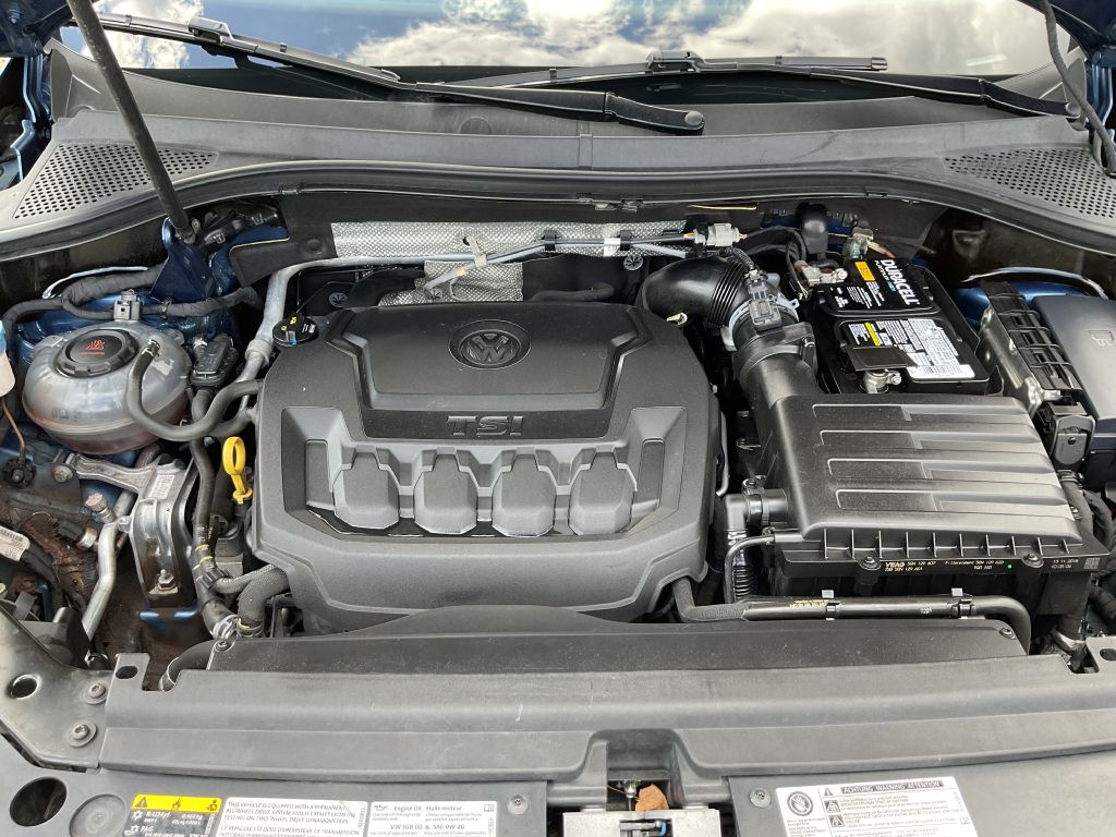 Photo 30 of this VOLKSWAGEN TIGUAN