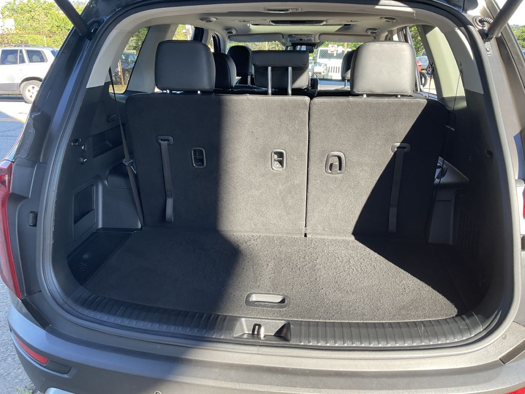 Photo 28 of this KIA TELLURIDE