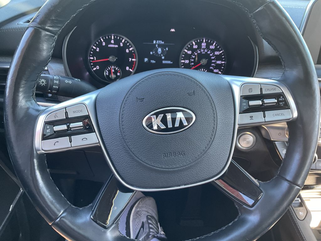 Photo 36 of this KIA TELLURIDE