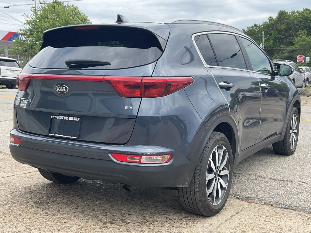 Photo 3 of this KIA SPORTAGE