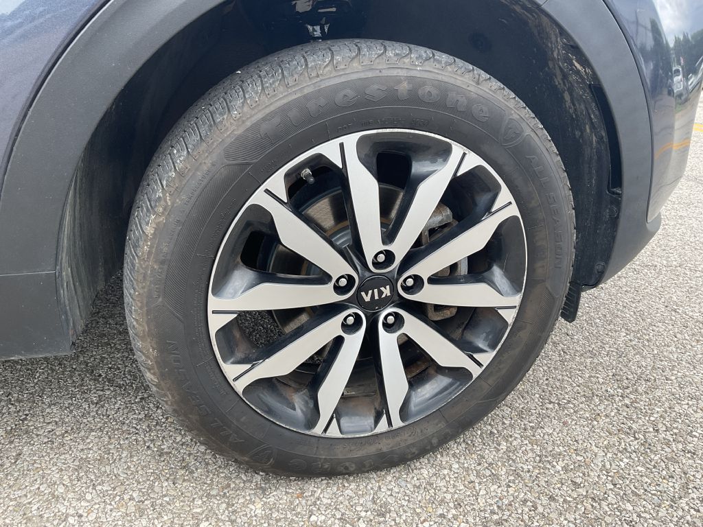 Photo 9 of this KIA SPORTAGE