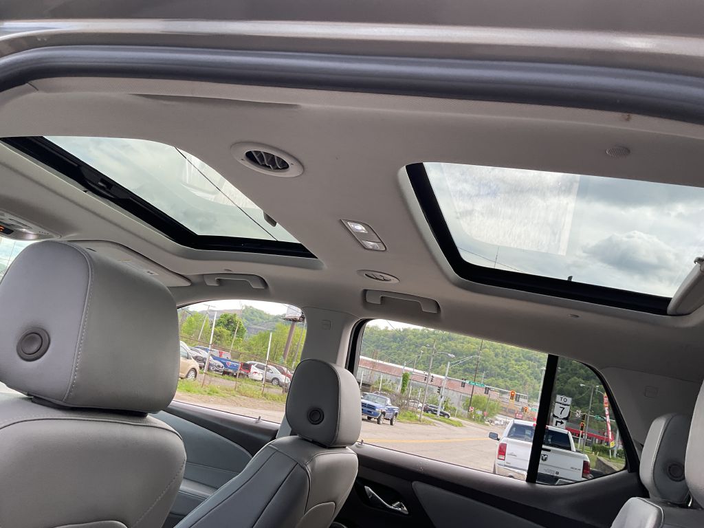 Photo 29 of this CHEVROLET TRAVERSE