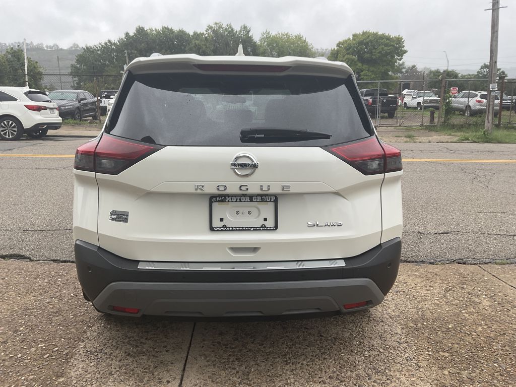 Photo 8 of this NISSAN ROGUE