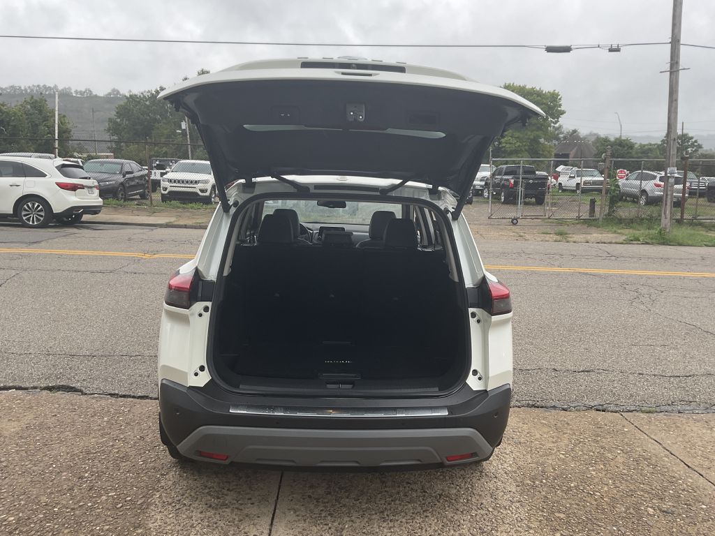 Photo 25 of this NISSAN ROGUE