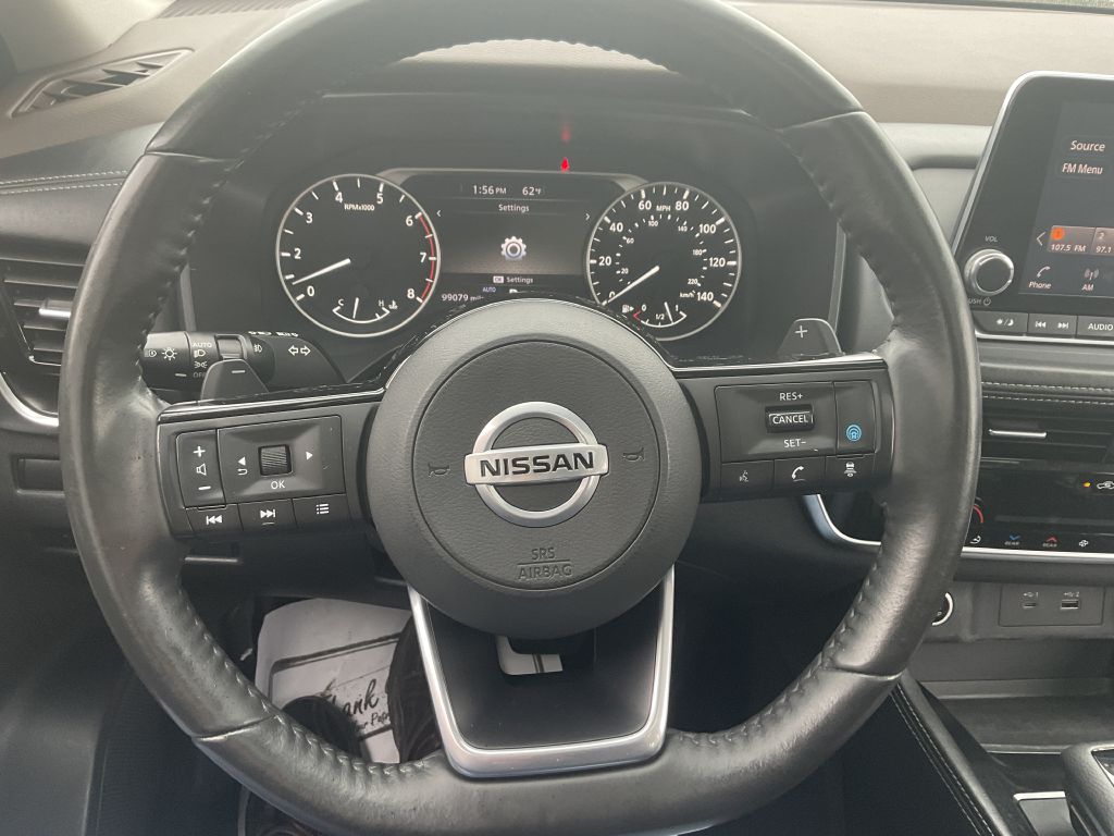 Photo 33 of this NISSAN ROGUE