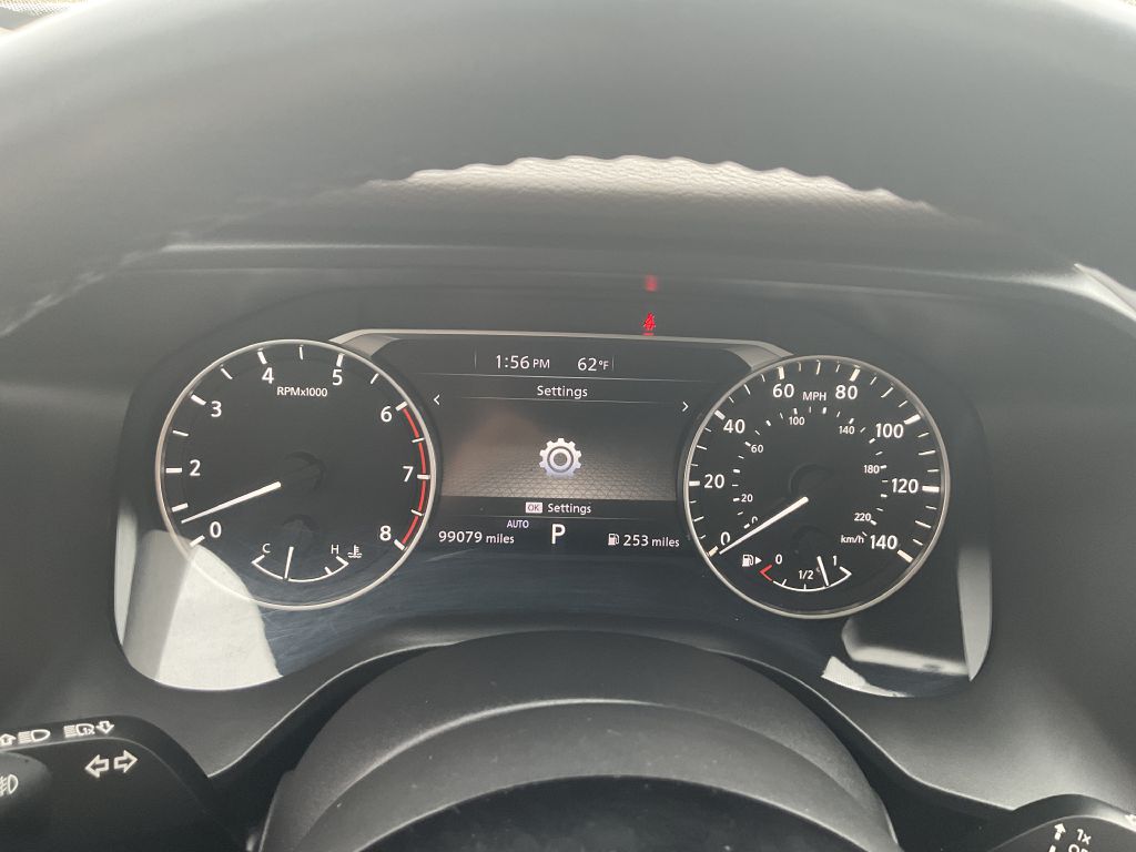 Photo 34 of this NISSAN ROGUE