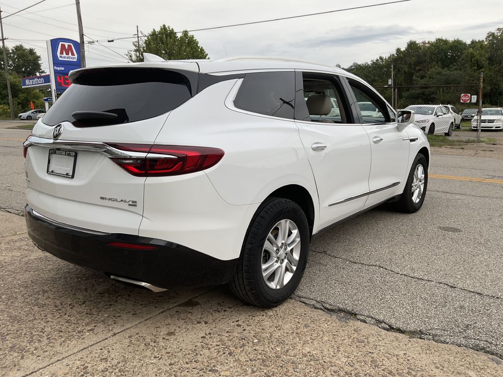 Photo 3 of this BUICK ENCLAVE