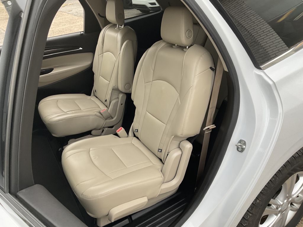 Photo 20 of this BUICK ENCLAVE