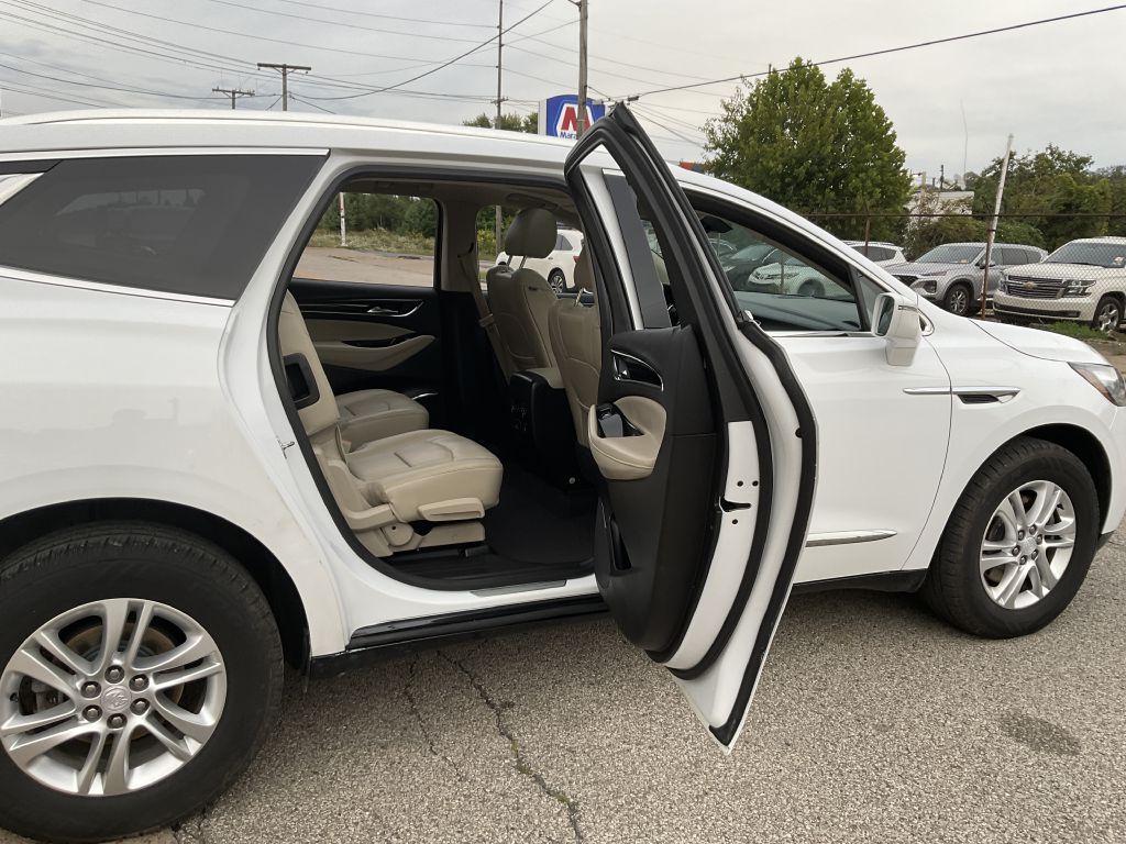 Photo 22 of this BUICK ENCLAVE