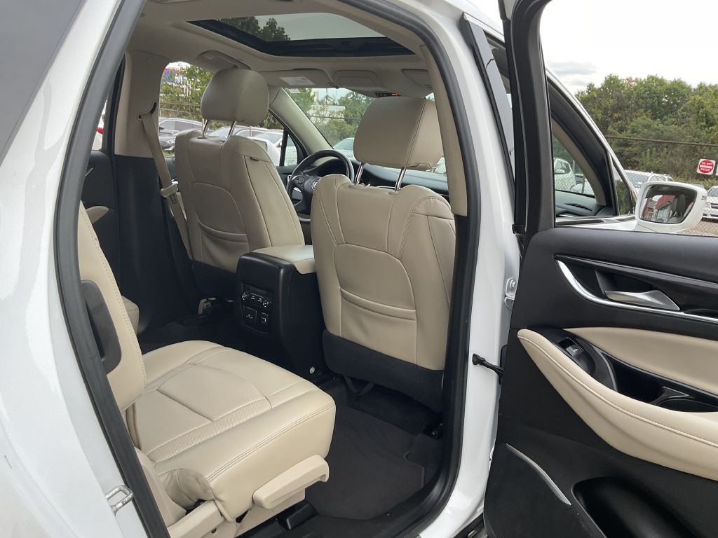 Photo 24 of this BUICK ENCLAVE