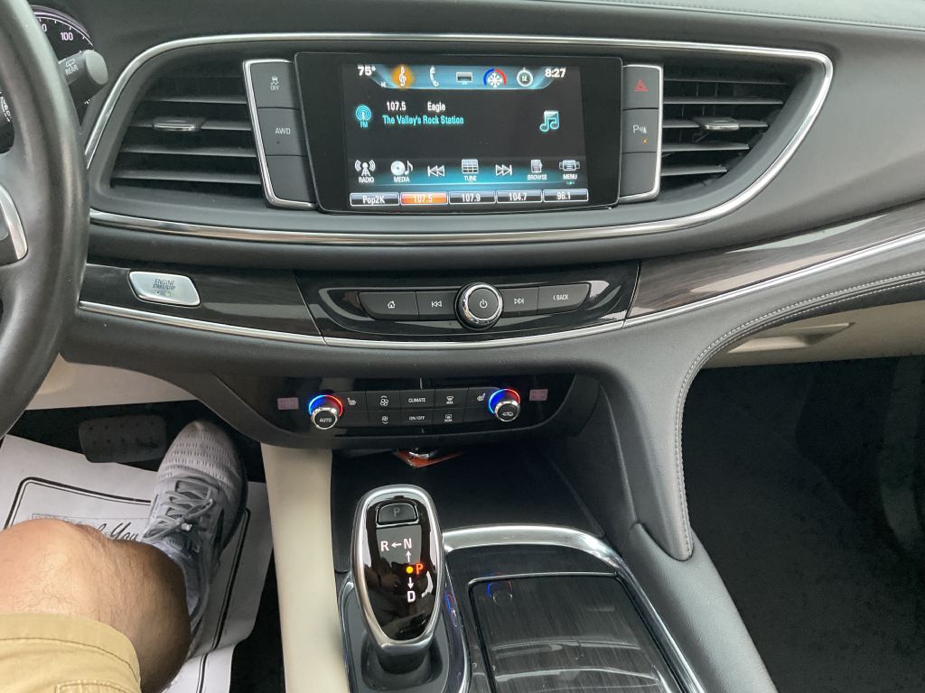 Photo 37 of this BUICK ENCLAVE