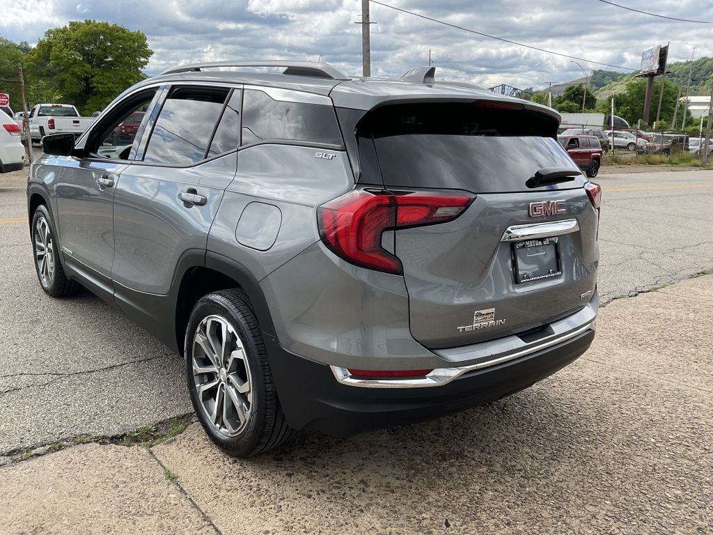 Photo 7 of this GMC TERRAIN