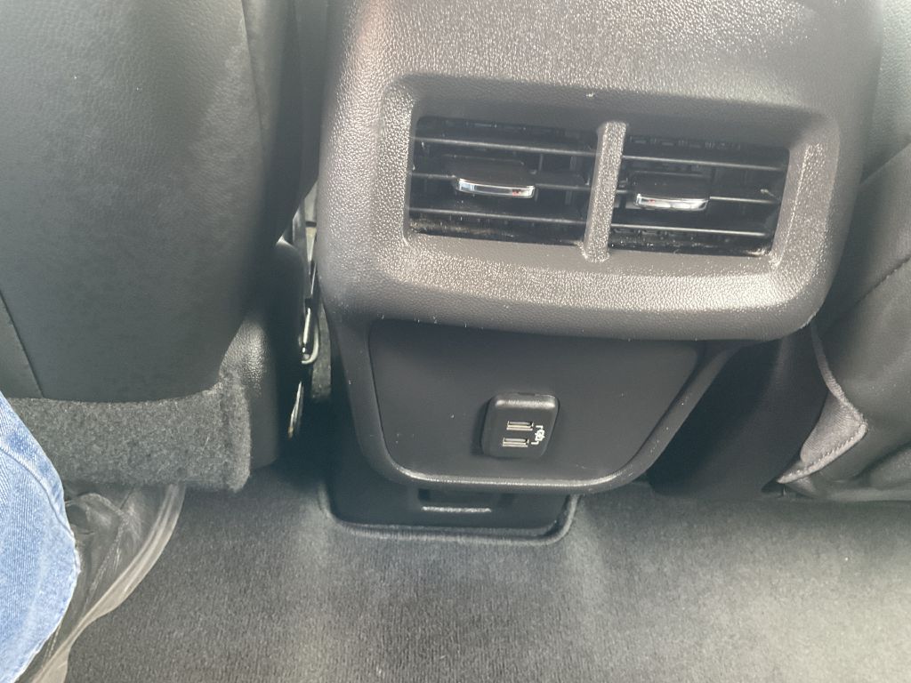 Photo 30 of this GMC TERRAIN