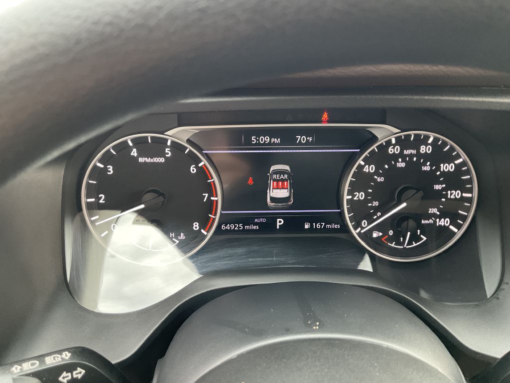 Photo 35 of this NISSAN ROGUE