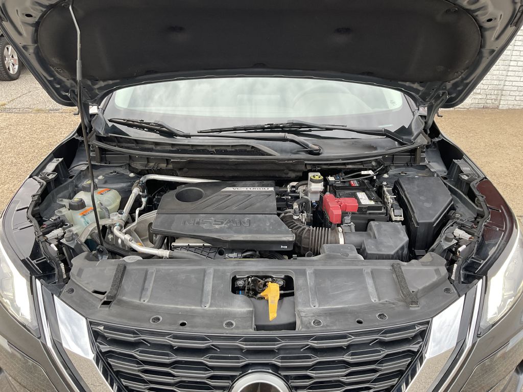 Photo 38 of this NISSAN ROGUE