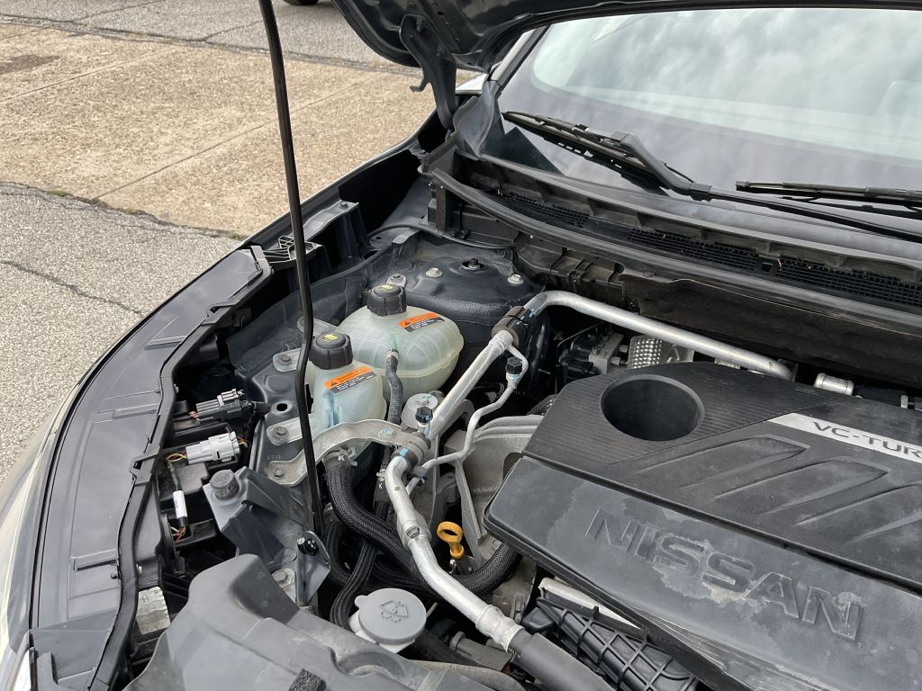 Photo 39 of this NISSAN ROGUE