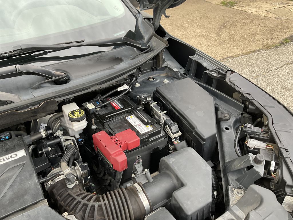 Photo 40 of this NISSAN ROGUE