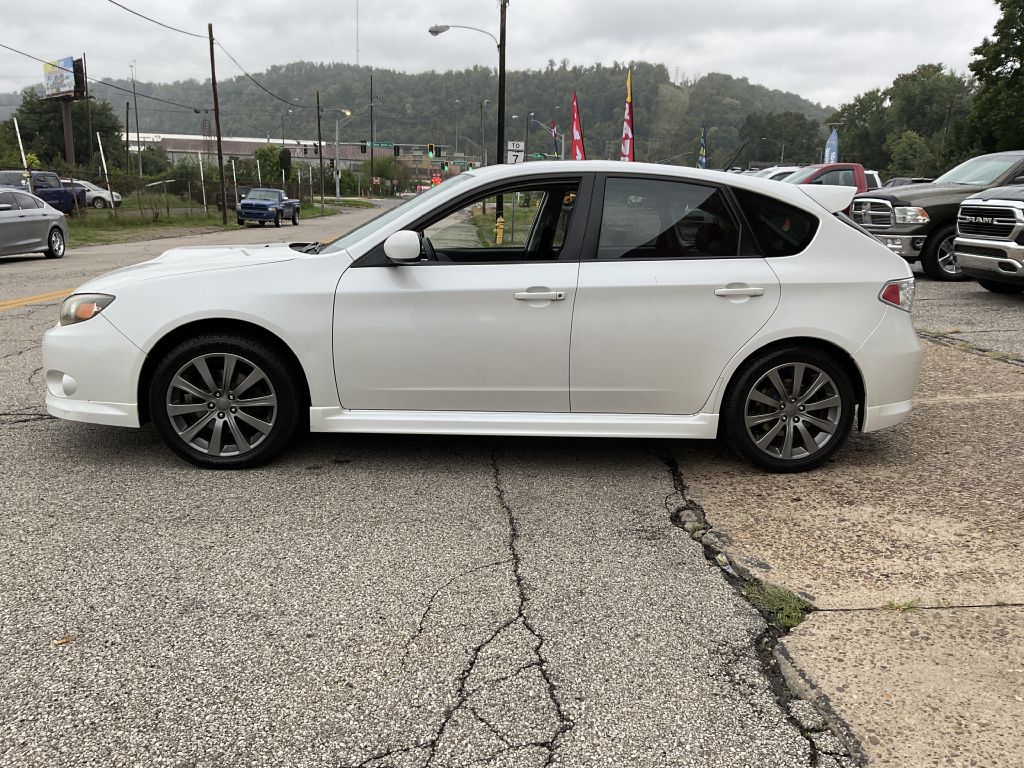 Photo 6 of this SUBARU IMPREZA