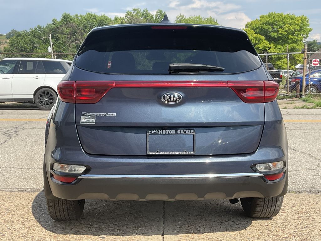 Photo 8 of this KIA SPORTAGE