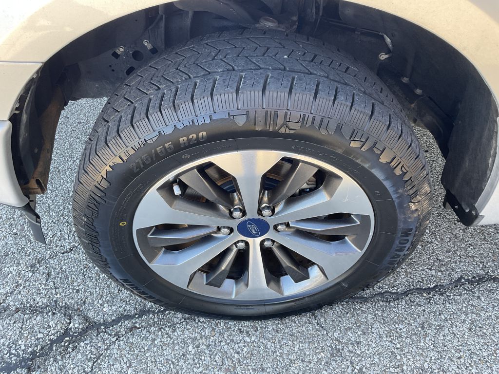 Photo 9 of this FORD F150