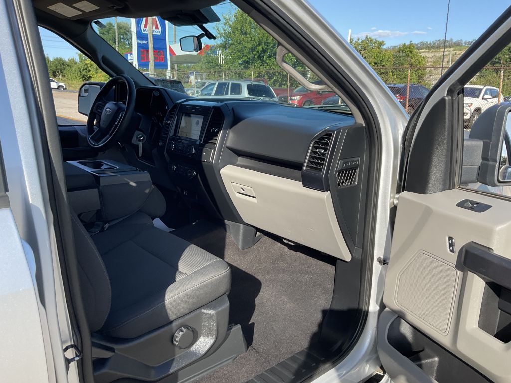 Photo 18 of this FORD F150