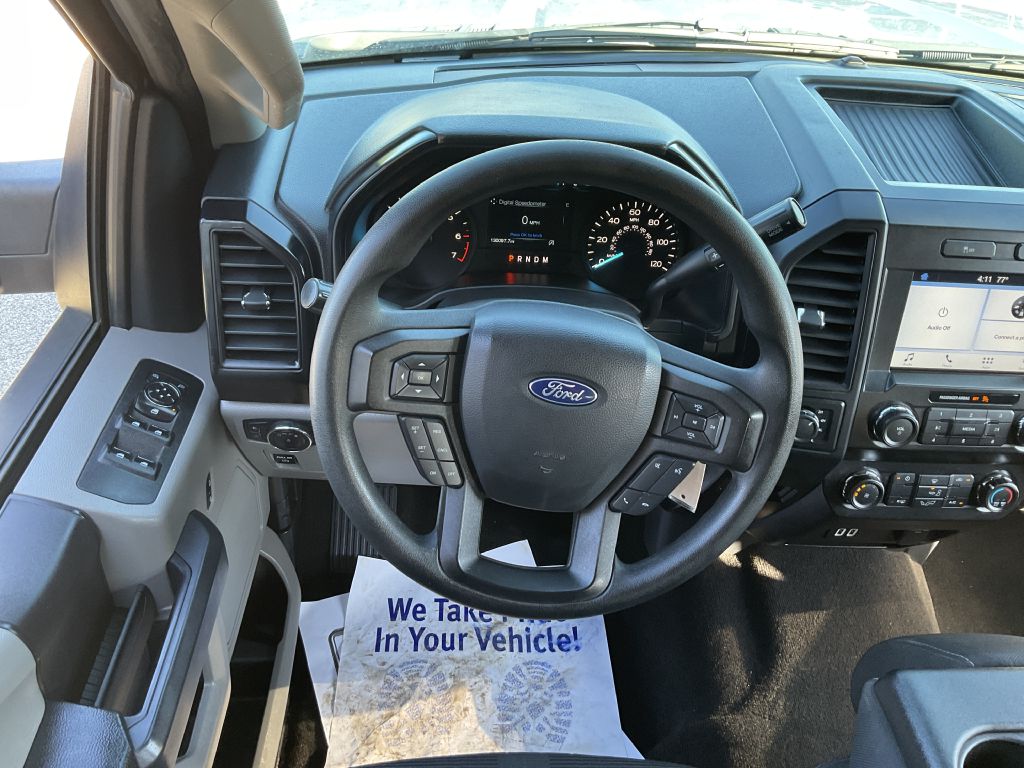 Photo 25 of this FORD F150