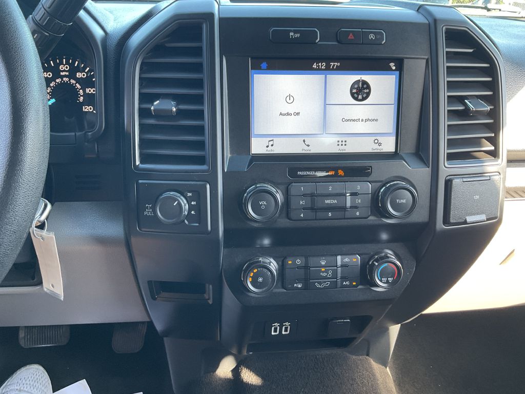 Photo 30 of this FORD F150