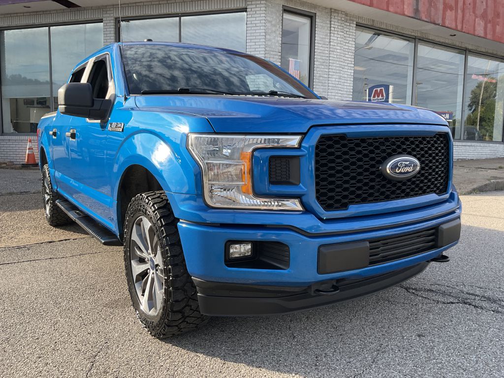 2019 FORD F150 SXT