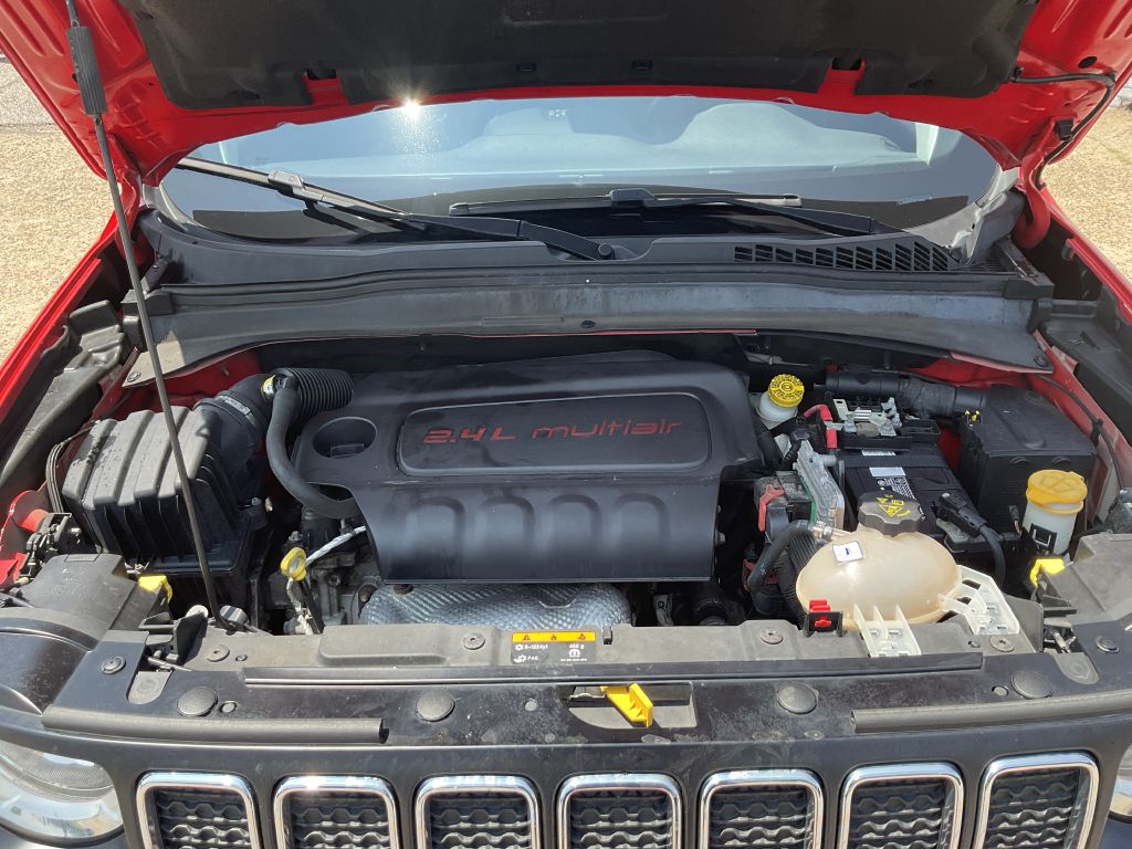 Photo 26 of this JEEP RENEGADE