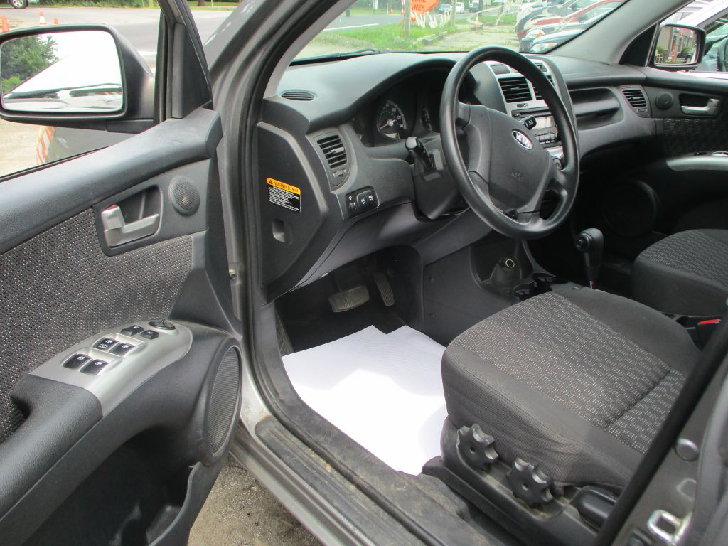 Photo 9 of this KIA SPORTAGE