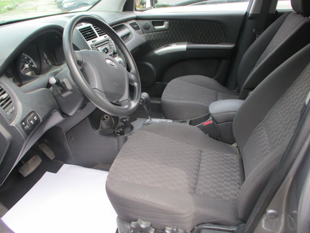 Photo 12 of this KIA SPORTAGE
