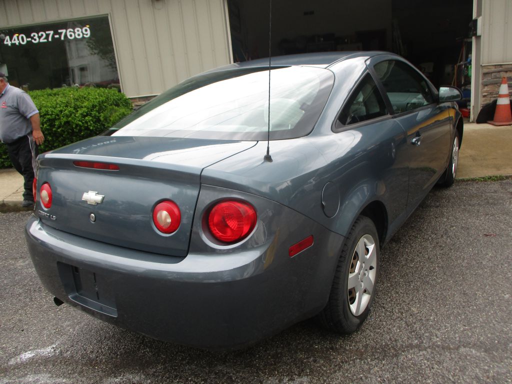 Photo 5 of this CHEVROLET COBALT