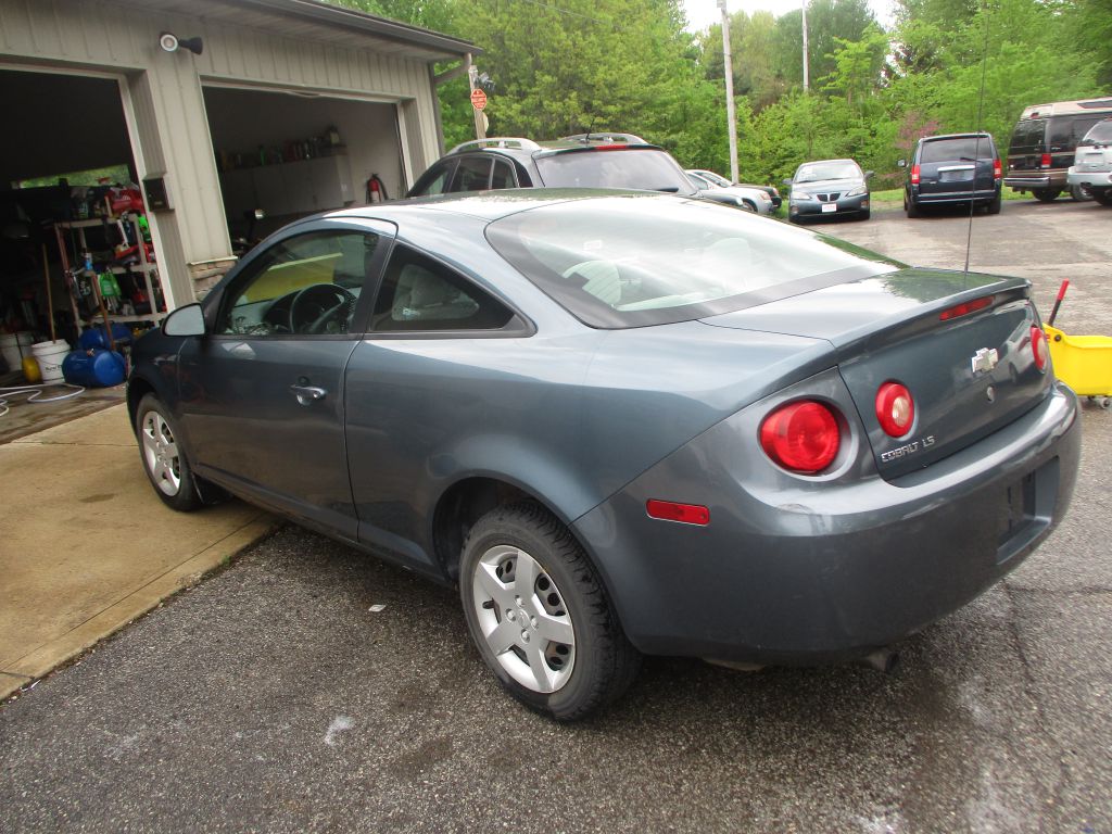 Photo 7 of this CHEVROLET COBALT