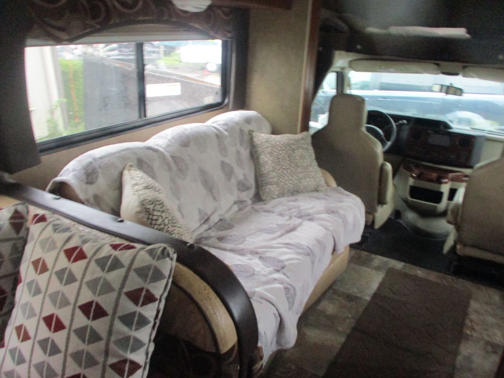 Photo 10 of this FORD ECONOLINE