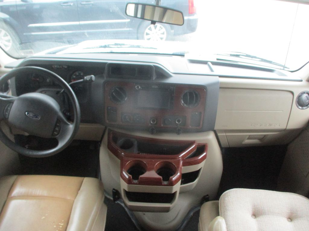 Photo 18 of this FORD ECONOLINE