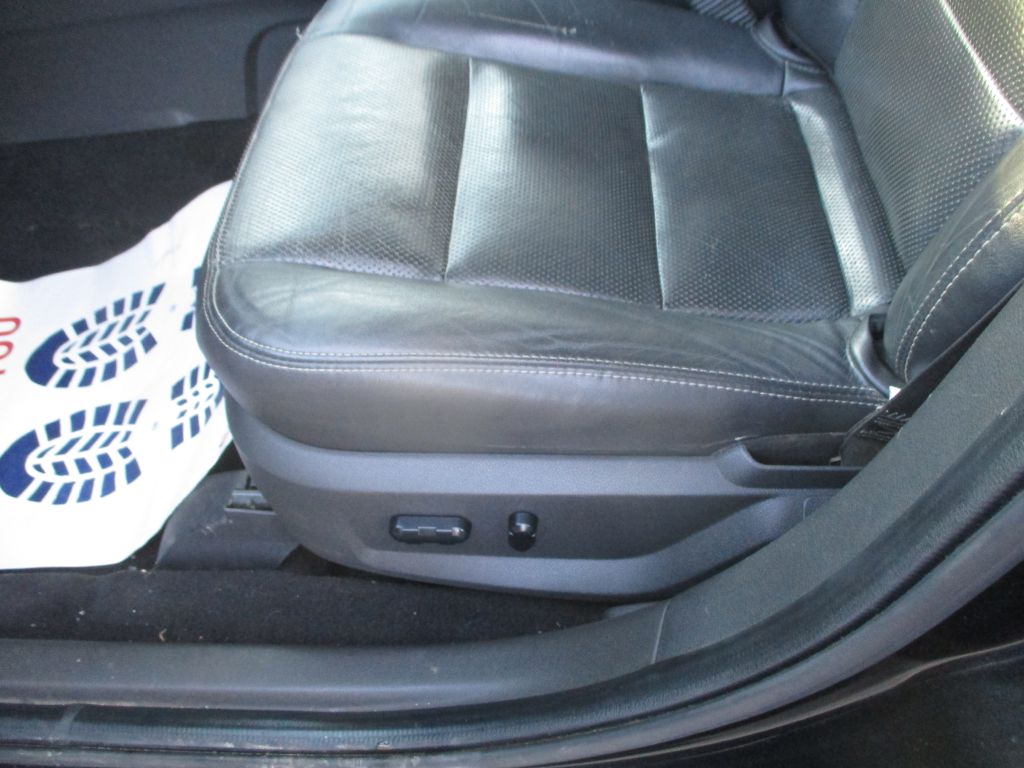 FORD TAURUS 2009 FORD TAURUS 1FAHP28W69G104067