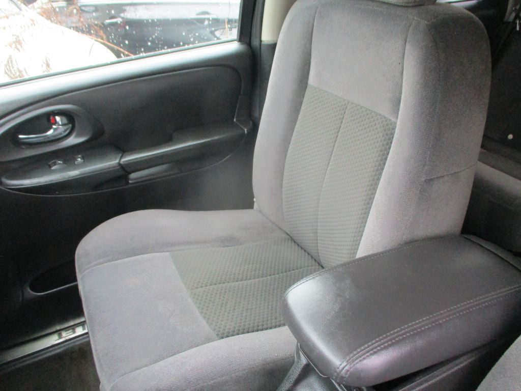 CHEVROLET TRAILBLAZER 2007 CHEVROLET TRAILBLAZER 1GNDT13S372305025